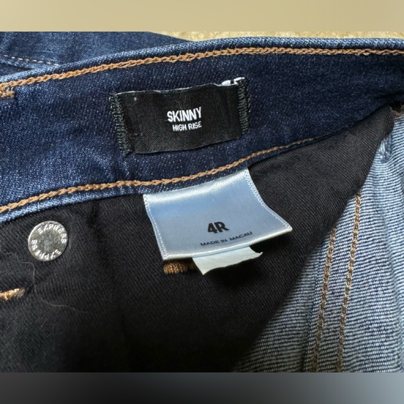 Express Jeans - 4R - Skinny HighRise - Picture 2 of 4